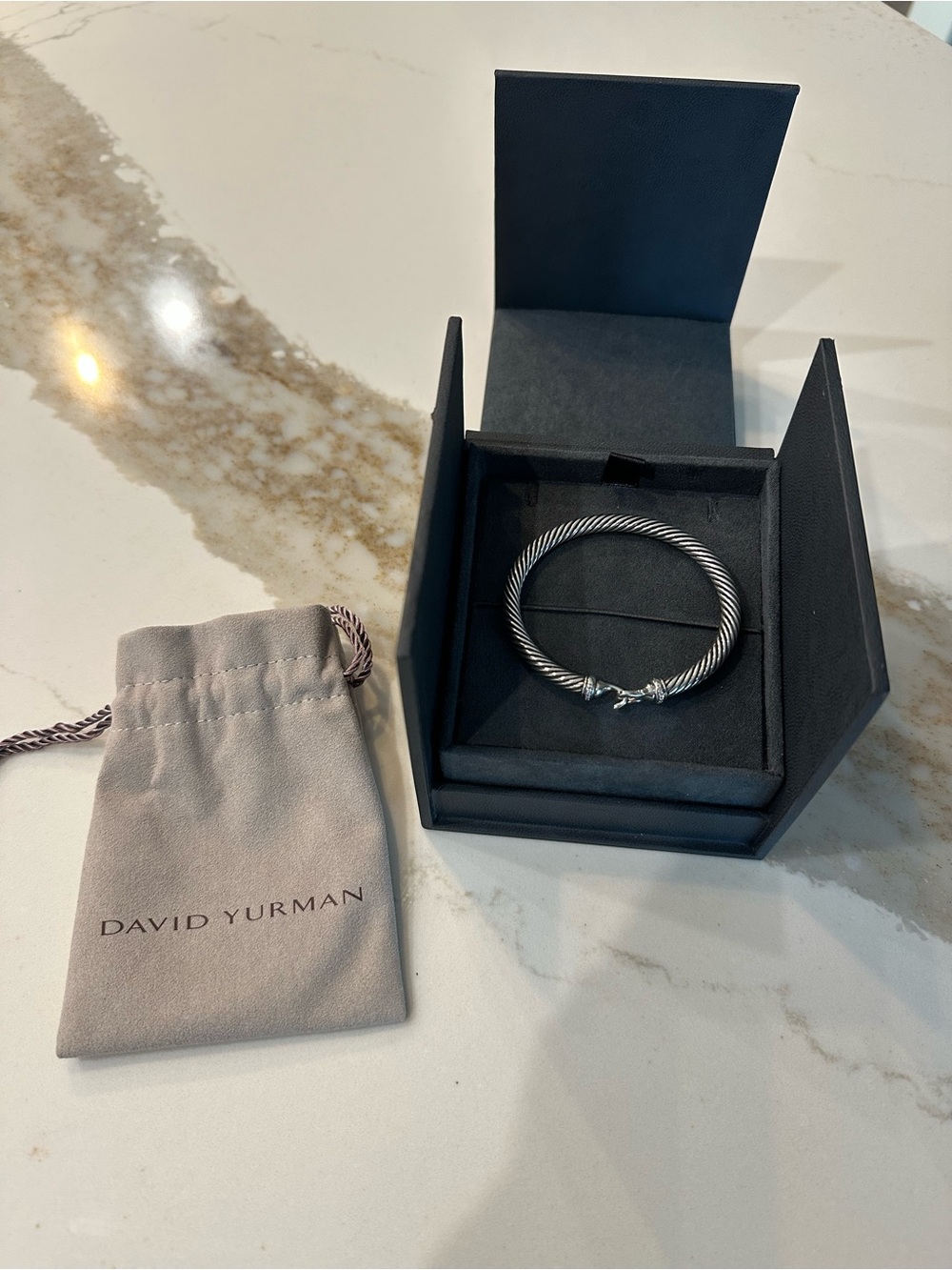 David Yurman BUCKLE CLASSIC CABLE BRACELET Sterling Silver with Diamonds, 5mm